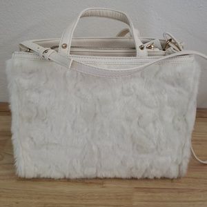 Charming Charlie White fur one-sided purse